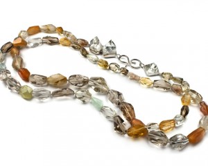[:pb]COLAR DE PRATA 950 COM QUARTZO E APOFILITA[:en]950 STERLING SILVER NECKLACE WITH QUARTZ AND APOPHYLLITE[:]