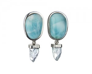 [:pb]BRINCO DE PRATA 950 COM LARIMAR E ÁGUA MARINHA[:en]950 STERLING SILVER EARRINGS WITH LARIMAR AND AQUAMARINE[:]